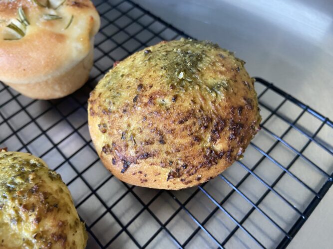 focaccia muffin