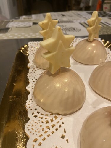 golden mousse