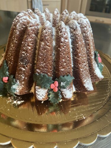 Gingerbread bundt