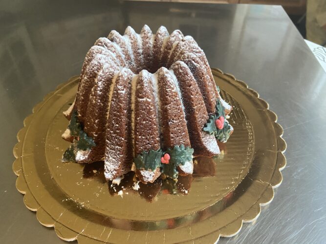 Gingerbread bundt