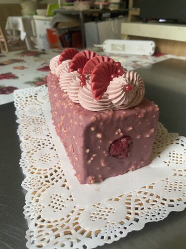 CAKE ROSA AL LAMPONE – RUBY CAKE