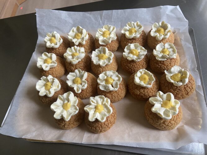 Flower choux