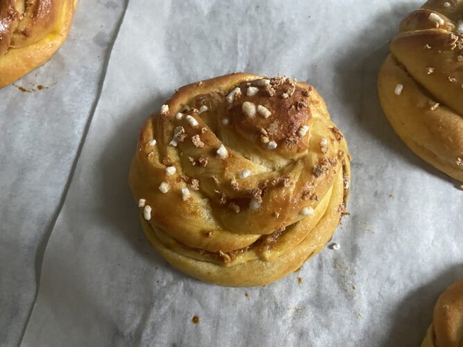 tourboillon amaretto brioche