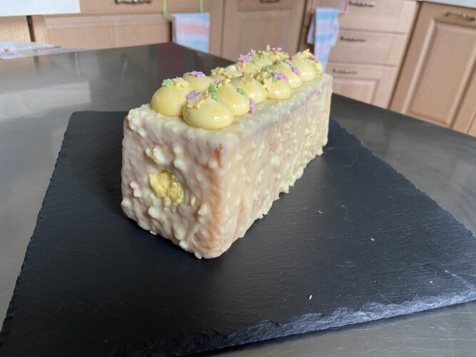 lemon travel cake