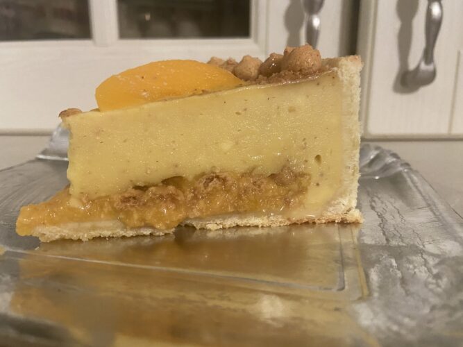 flan pesche amaretti fetta