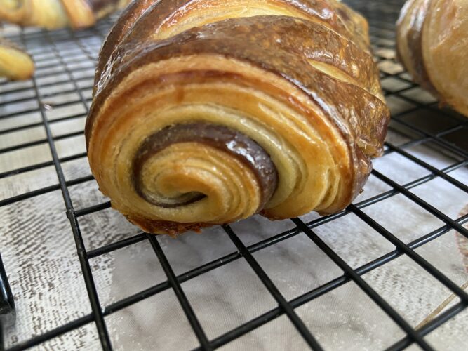 pain au chocolate bicolor