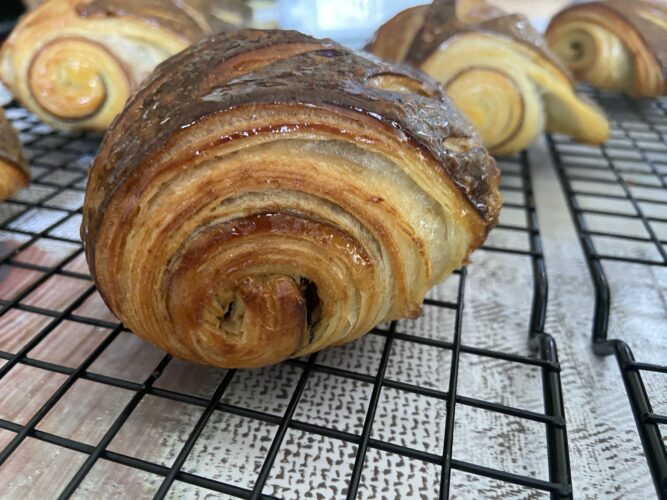 pain au chocolate bicolor