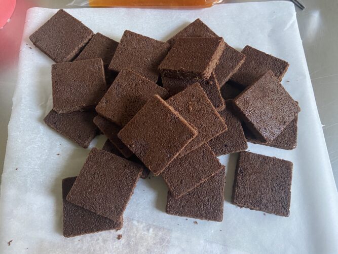 sacher mini cake
