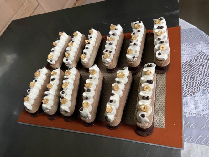 eclair nocciola cioccolato