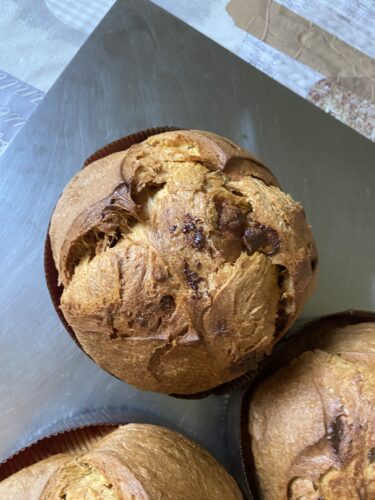 Panettone ananas cannella caramello girato