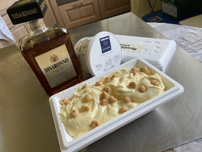 GELATO MASCARPONE AMARETTO