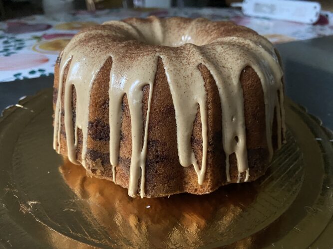 bundt variegato nocciola cannella