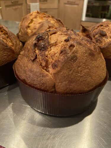 panettone pere e cioccolato bianco