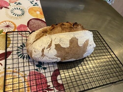 pane farro nocciole frutti rossi