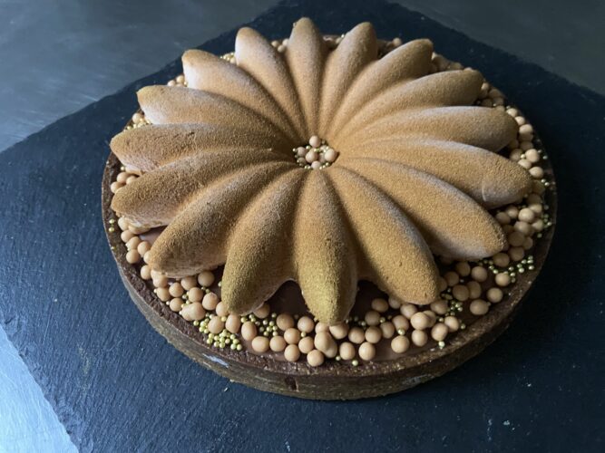 blossom tart nocciola caramello