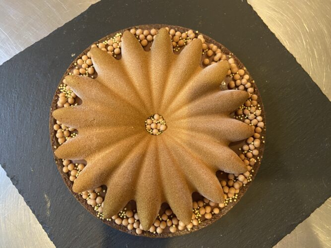 blossom tart nocciola caramello