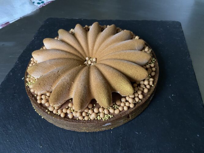 blossom tart nocciola caramello