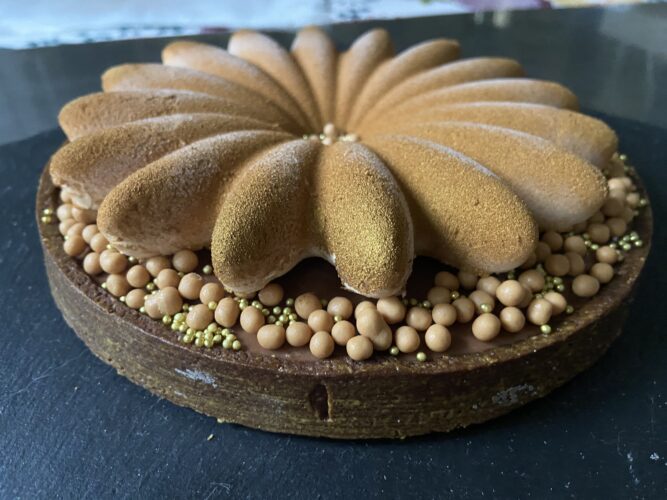 blossom tart nocciola caramello