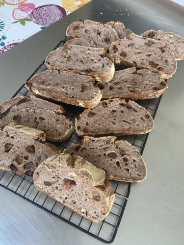 pane castagne noci uvetta madre