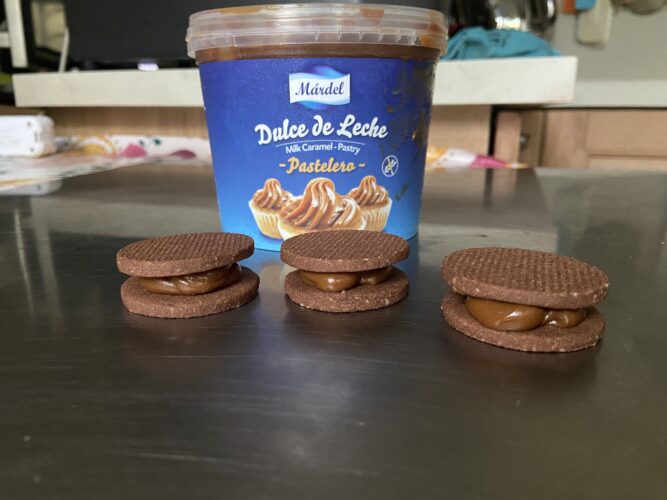 alfajores cacao dulce leche