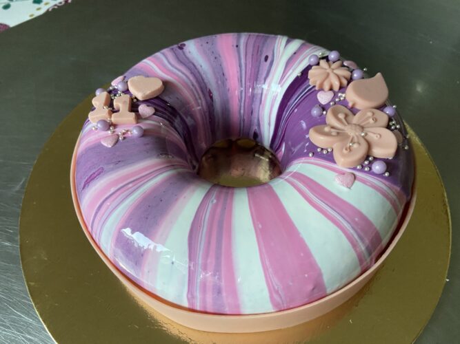 torta moderna fragola vaniglia
