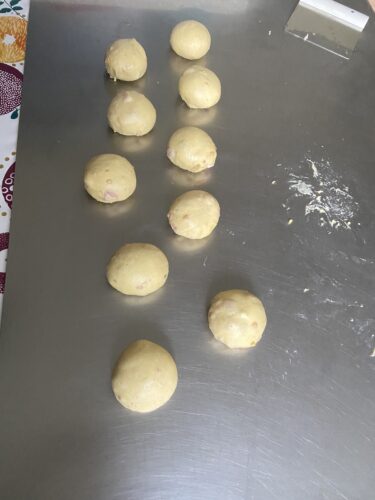 kouglof salati mini size