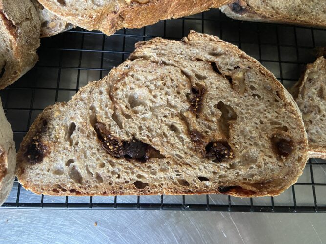 pane madre segale fichi noci