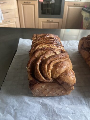 cinnamon babka