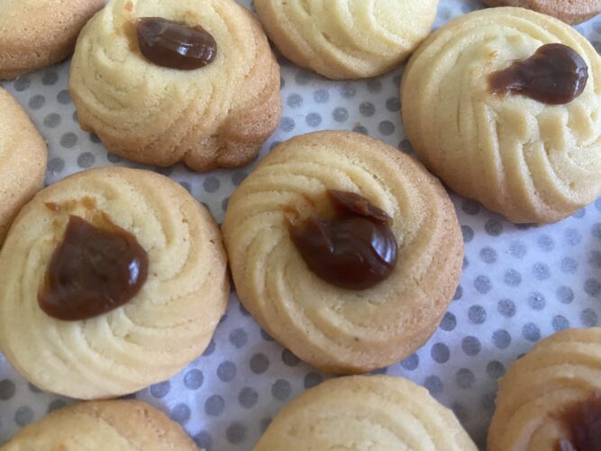 biscotti roselline frolla montata