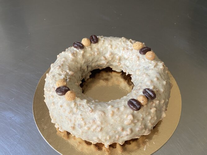 cake cappuccino glassa amaretti