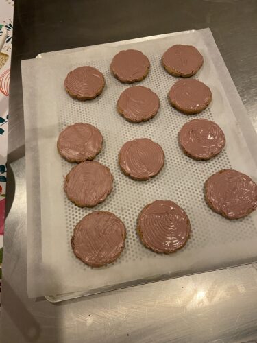 biscotti flower cookie