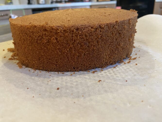torta nocciole cannella pralinato