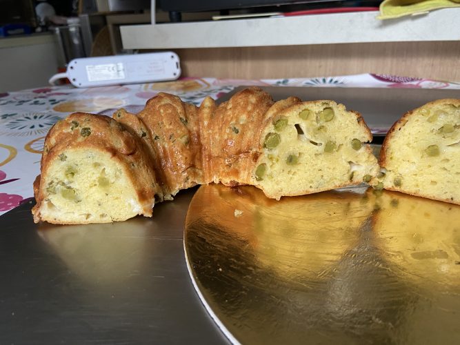 bundt pisellini timo yogurt