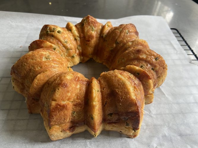 bundt pisellini timo yogurt