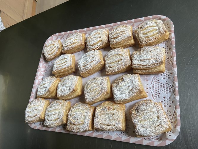 fagottini sfoglia frangipane