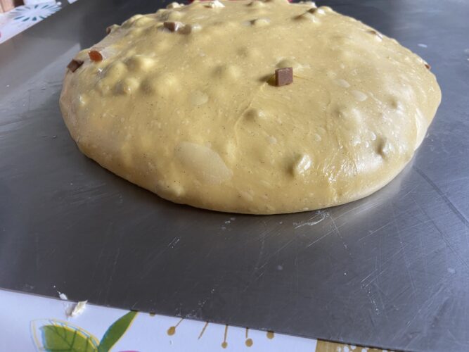 colomba pessca caramello