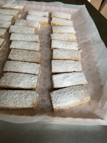 biscotti polvoron