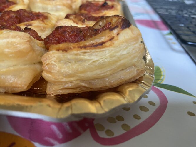 pizzette sfoglia pomodoro