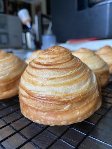 roll croissant