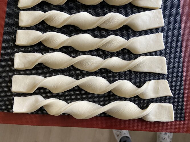 twist croissant