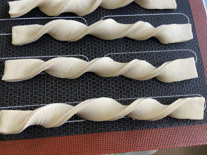 twist croissant