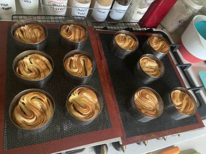 esse croissant