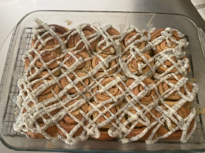 lemon poppy seed buns