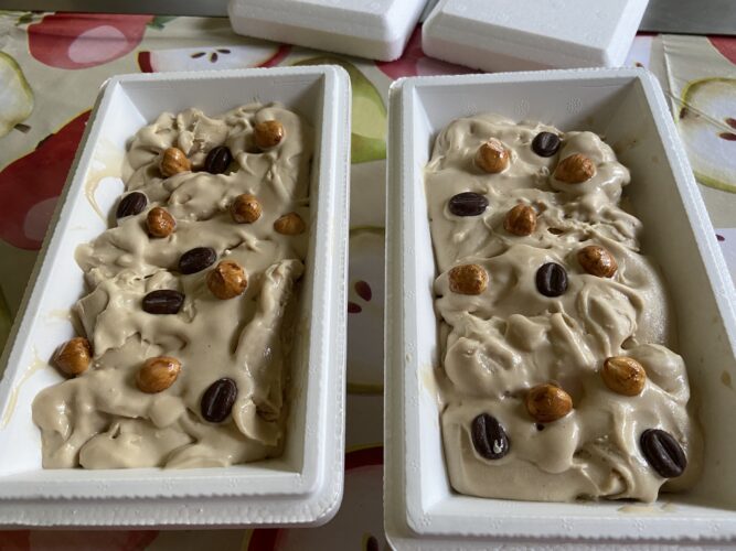GELATO NOCCIOLA CAFFE RUHM