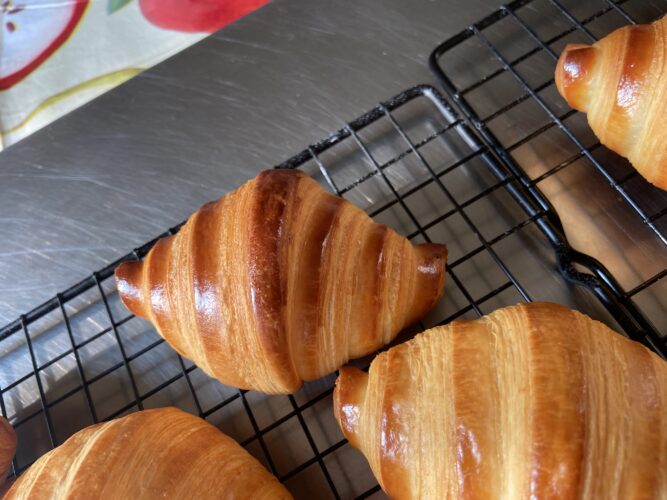 croissant topping
