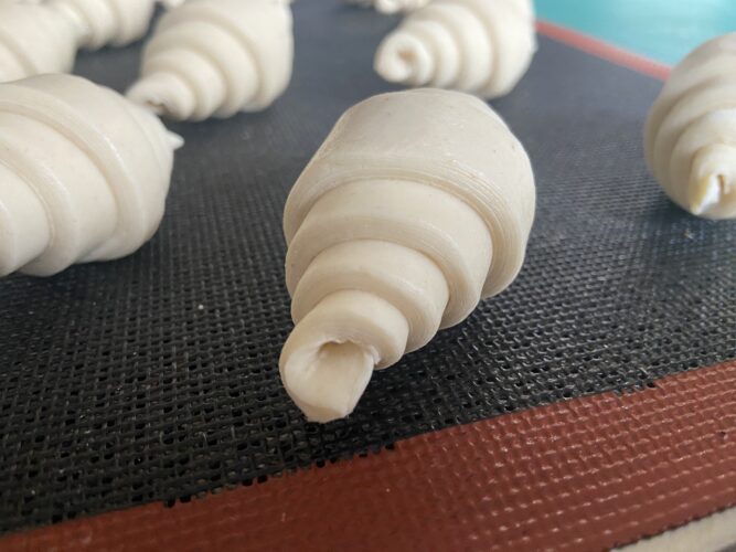 croissant topping