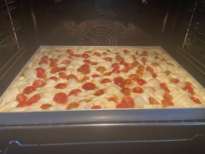 focaccia pomodori