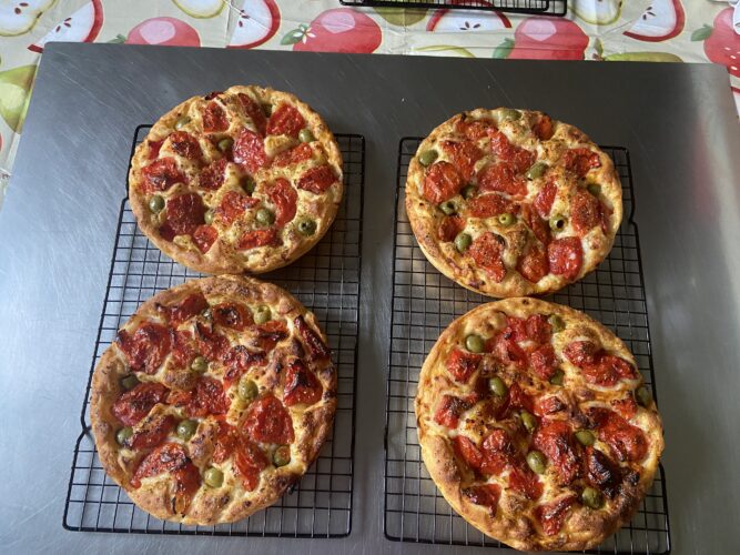 focaccia barese semola patata pomodori