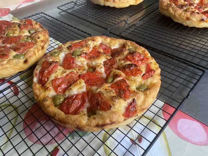 focaccia barese semola patata pomodori