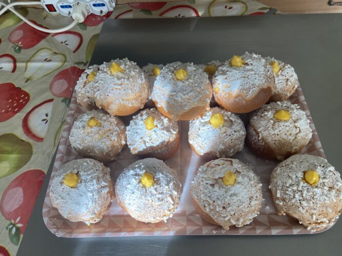 brioche nuvolette alla crema